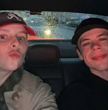 SamuelJBorg (@samuelsoonn) • Instagram photos and videos