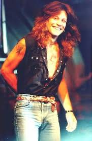 Jon Bon Jovi Late 80 S Long Hair Smiling Bon Jovi Bon Jovi Pictures Jon Bon Jovi