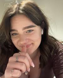 Felicity May (@flissy.may) • Instagram photos and videos