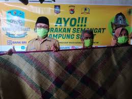 Amat mudah dan senang tanpa berbelanja lebih untuk ke kedai membeli top up. Program Usahawan 1 Desa 1 Produk Jeli Melihat Potensi Desa Program Kampus Merdeka Uts Posted By Ilham Desa At 5 13 Am Gondrong