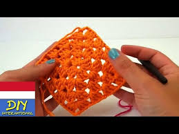 Memiliki ketrampilan menjahit merupakan sebuah anugrah. Cara Merajut Granny Square Untuk Pemula Diy Cara Merajut Youtube