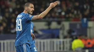 |juve loss proves bonucci wasn't the only one responsible for defensive lapses … Juve Profi Leonardo Bonucci Schreit Mitspieler An Mussen Das Klaren Kicker