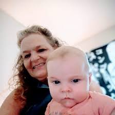 Does anybody know of any private landlords in Lebanon for urgent rental?