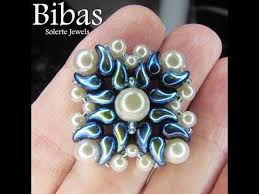 Beaded bracelet, learn how to bead. Tutorial Modulo Bibas Con Perline Zoliduo E Perle Youtube Jewelry Patterns Beaded Jewelry Patterns Beaded Earrings Patterns