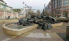 Sie wurde 1932 benannt nach budapestw, der hauptstadt ungarns. Budapester Strasse Berlin Wikipedia