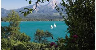 This trail goes by lake faak. Bergfex Badesee Faaker See Naturbadesee See Baden Schwimmen