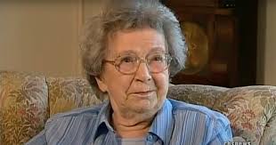 Beverly cleary, whose children's books were beloved by tens of millions of young readers, died at 104. Iyttelcj5rfoom