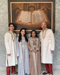 Steffi zamora kapak fotoğrafını güncelledi. Artis Artis Ini Keturunan Dari Indramayu Bloggermangga Komunitas Blogger Indramayu