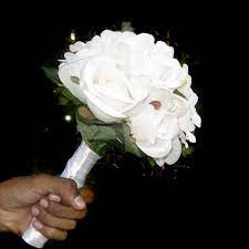 You can choose from floral leaves, flowers, carnations, or even tulips. Artificial Wedding Bouquets Online Florida Photo Magazine Com