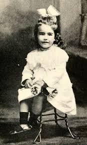 They inherited the house shortly before the civil war, but lee left the house on april 22, 1861, and never returned. Mary Custis Lee Debutts 1900 1994 Find A Grave Memorial