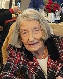 Elizabeth Ballard's Instagram, Twitter & Facebook