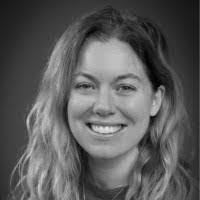 Beth Hallock's Instagram, Twitter & Facebook