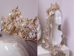 Fireflypath Queen Titania S Crown For This Weekend S Upcoming Photoshoot For Faeriemagazine I Repurposed A Fantasy Jewelry Hair Jewelry Fantasy Gowns