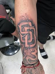 Best Black And Grey Tattoo Artists In San Diego Pin On Wylde Sydes Tattoo Artist Eduardo Estrada