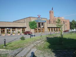 Afyon is in the mountainous countryside inland from the aegean co. Afyonkarahisar Travel Guide At Wikivoyage