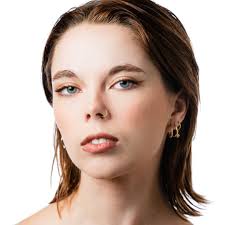 Chloe Schram (@chloeschramdance) • Instagram photos and videos