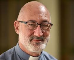 Llegó “el nuevo amigo de los tucumanos”, monseñor Roberto Ferrari