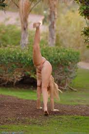 Running Naked | Sex Pictures Pass