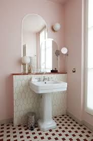 pink glitter guide