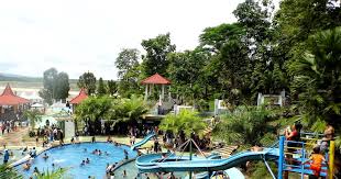 Entdecke rezepte, einrichtungsideen, stilinterpretationen und andere ideen zum ausprobieren. Kolam Renang Taman Wisata Karangkates Sumberpucung Malang Jawa Timur Kolama