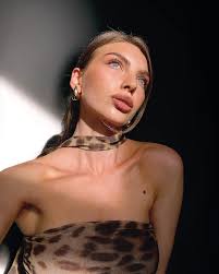 Julia Andreeva (@julia.andreevaa) • Instagram photos and videos