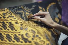 30 Motif Batik Populer Dan Cocok Untuk Berbagai Momen Updated 2021 Bukareview