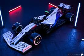 Under 2020 klarte lewis hamilton tangere tidenes verdensmester michael schumacher med sin syvende seier i førermesterskapet. Bmw In Der Formel 1 2021 Design Entwurfe Zum Traumen