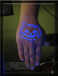 Cheshire Cat Black Light Tattoo Cute Halloween Tattoos Cheshire Cat Tattoo Cat Eye Tattoos
