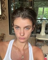 Hannah Haskell's Instagram, Twitter & Facebook