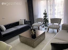 2017 mobilya renkleri | mobilya, dekor, ev dekoru. Bu Salonda Gri Ve Beyaz Renkler Ahsap Dokusuyla Bir Arada Ev Gezmesi Mobilya Fikirleri Modern Mobilya Oturma Odasi Fikirleri