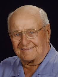 Jennifer Joos's Instagram, Twitter & Facebook