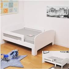 Lit simple incluant le matelas, le sommier et la base de métal en très bon état et très propre. Lit Evolutif Candy 90x140 172 200cm Avec Sommier Pas Cher A Prix Auchan