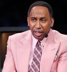 Minnie Singleton's Instagram, Twitter & Facebook