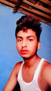 Moneeb Ali's Instagram, Twitter & Facebook