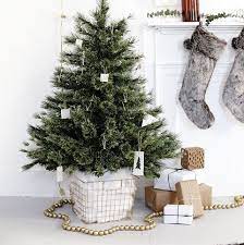 Small Real Christmas Tree 20 Best Diy Christmas Tree Stand Ideas 2021 Homemade Christmas Tree Stand