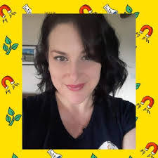 Abbie Carr's Instagram, Twitter & Facebook