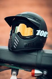 Bell Moto 3 Blackout Helmet With 100 Accuri Goggles On Triumph Scrambler Bell Moto Helmet Retro Motorcycle Helmets