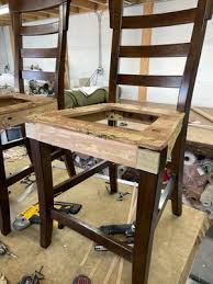 LARRY'S CUSTOM FURNITURE & UPHOLSTERY