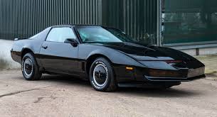 It's available for users with the operating system windows 98 and previous versions, and you can download it in english and spanish. Wallpaper K I T T Knight Rider David Hasselhoff 1700x921 Francazo 1876913 Hd Wallpapers Wallhere