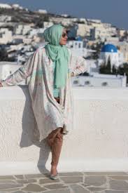 Gray walls quickly became overplayed. Hijab Styling Tips To Dress Fabulously In The Hot Weather