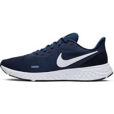 Hier gibt es herren sportschuhe von den unterschiedlichsten marken in den verschiedenen preiskategorien, die jeweils speziell für die bestimmten sportarten zugeschnitten und entwickelt wurden. Schuhe Fur Herren Von Top Marken Bei Sportscheck Kaufen