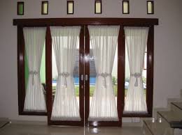 Untuk anda yang saat ini bingung mencari ide dan inspirasi. 7 Model Gorden Pintu Rumah Nirwana Deco Jogja