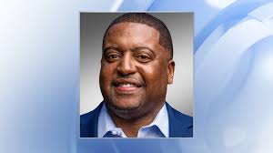 Fayetteville returns Mitch Colvin to mayor's office :: WRAL.com