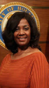 Kristie Munoz's Instagram, Twitter & Facebook