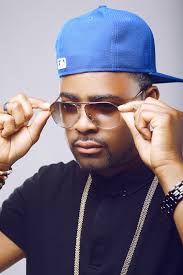 Ogbonge dj xclusive host di housemates for di party wey go down on saturday night. Xclusive Naija Uk Returns 70m To Nigeria
