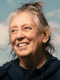 I think there cannot be a more beautiful face. I post this photo of the  great Shelley Duvall.because many of us fear looking older. But i think, if  we hold good, kind,