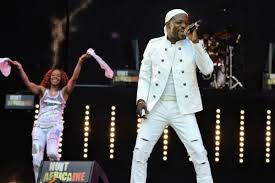 Meiway Nuit Africaine Au Stade De France Realisation Patrick Savey Concert
