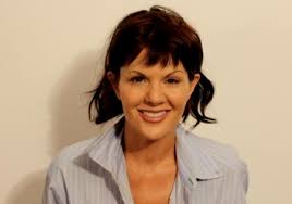 Ricky's mother 7 episodes 1987. Renee Props