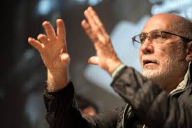 Cristina Aparicio, autor en Caiman Ediciones