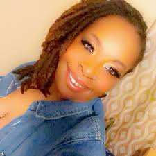 Shonda Garrett's Instagram, Twitter & Facebook